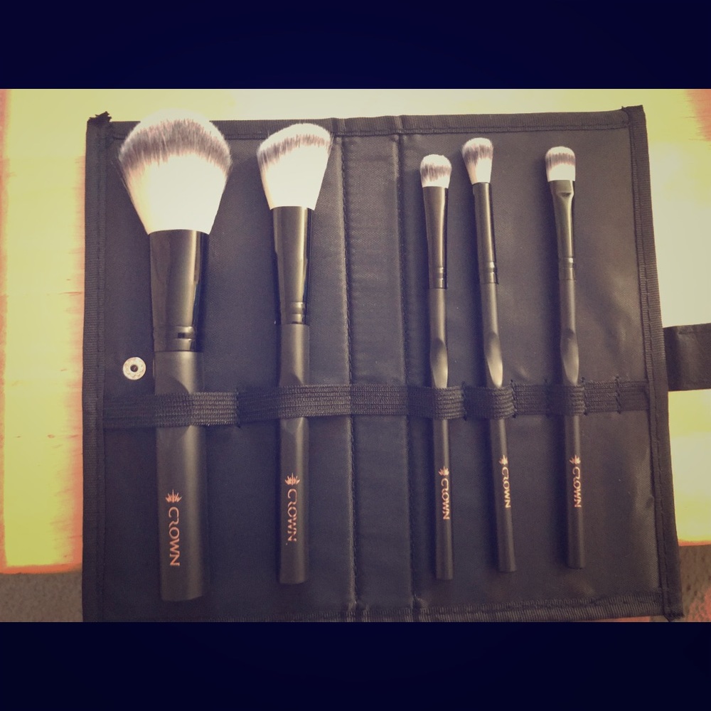 5pc LE Crown Brush Set (Black & Rose Gold)